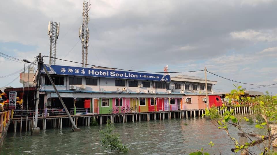 Sea Lion Hotel Pulau Ketam Bagan Teochew Esterno foto